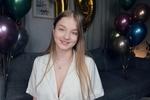 Chaturbate _magic_smile_ - My first birthday here!