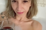 Chaturbate anisialuna_ - bubble bath naked