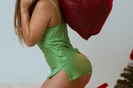 Chaturbate dani_moore - Merry Christmas Guys!!
